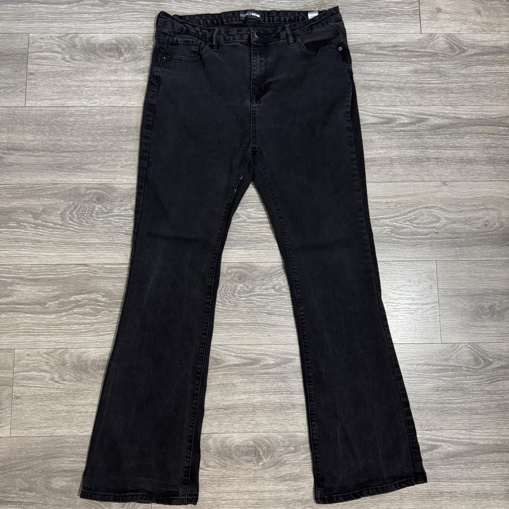 Fashion Nova Women Black Flare High Rise Stretch Jeans Size 14 Bohemian 35x31 in